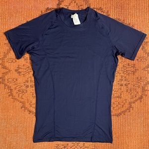 ATHLIO Athletic Short Sleeve Tops (Assorted)